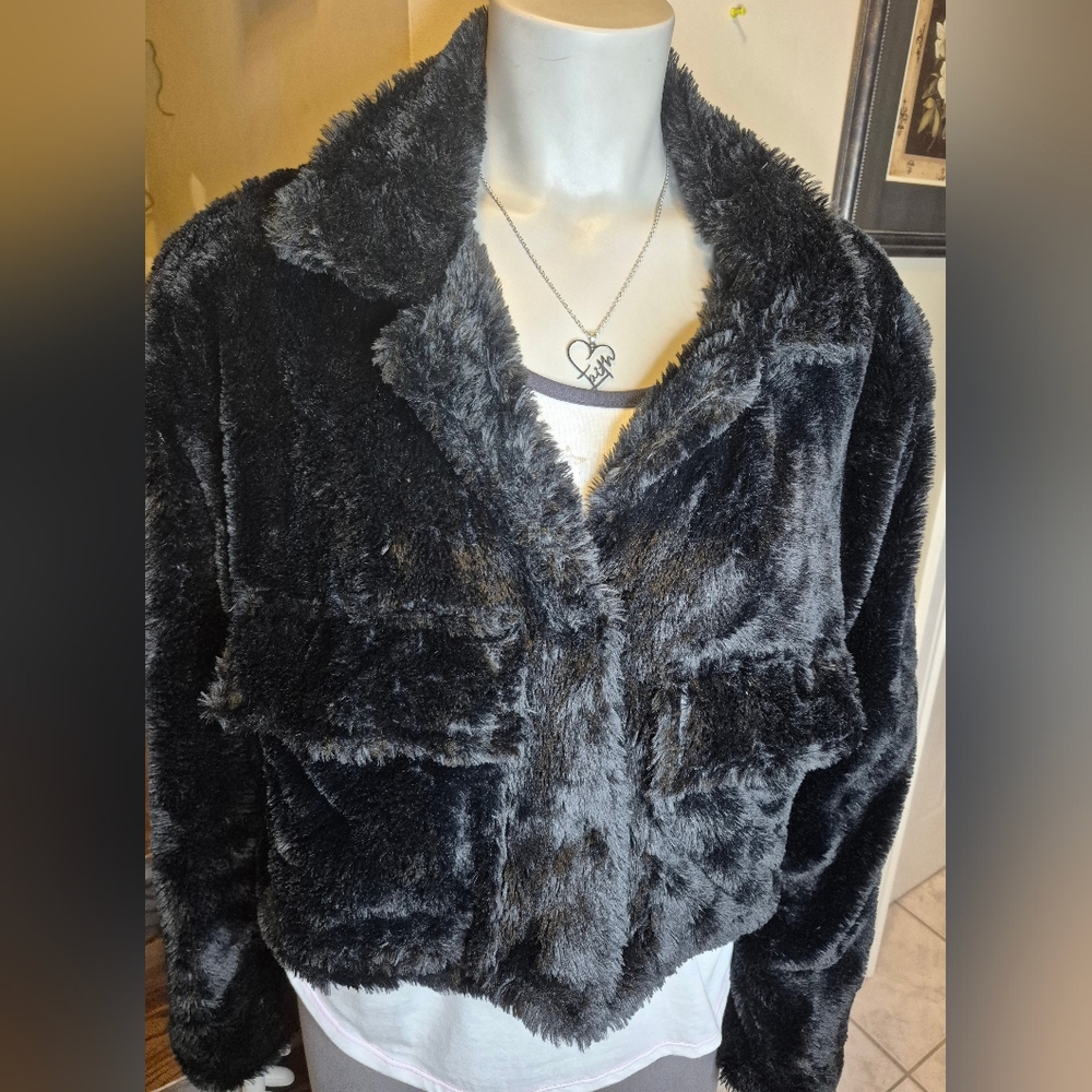 PrettyLittleThing Black Faux Fur  Jacket
